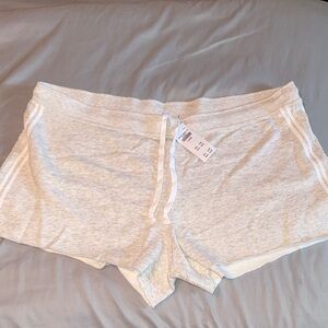 NWT Gray Hollister Co Fleece Mini Shorts, Women's Size XL